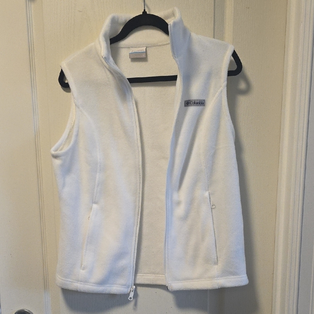 Columbia Women's White Fleece Vest